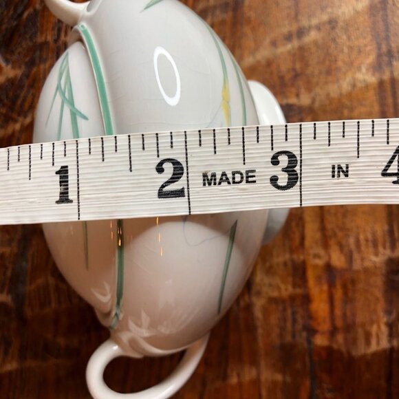 English Calla Lilly Porcelain Sugar Bowl - Picture 5 of 8